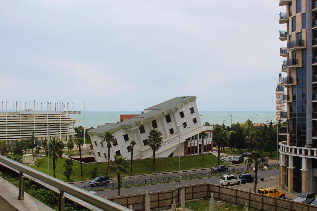 Orbi Lux Apartment บาทูมิ ภายนอก รูปภาพ