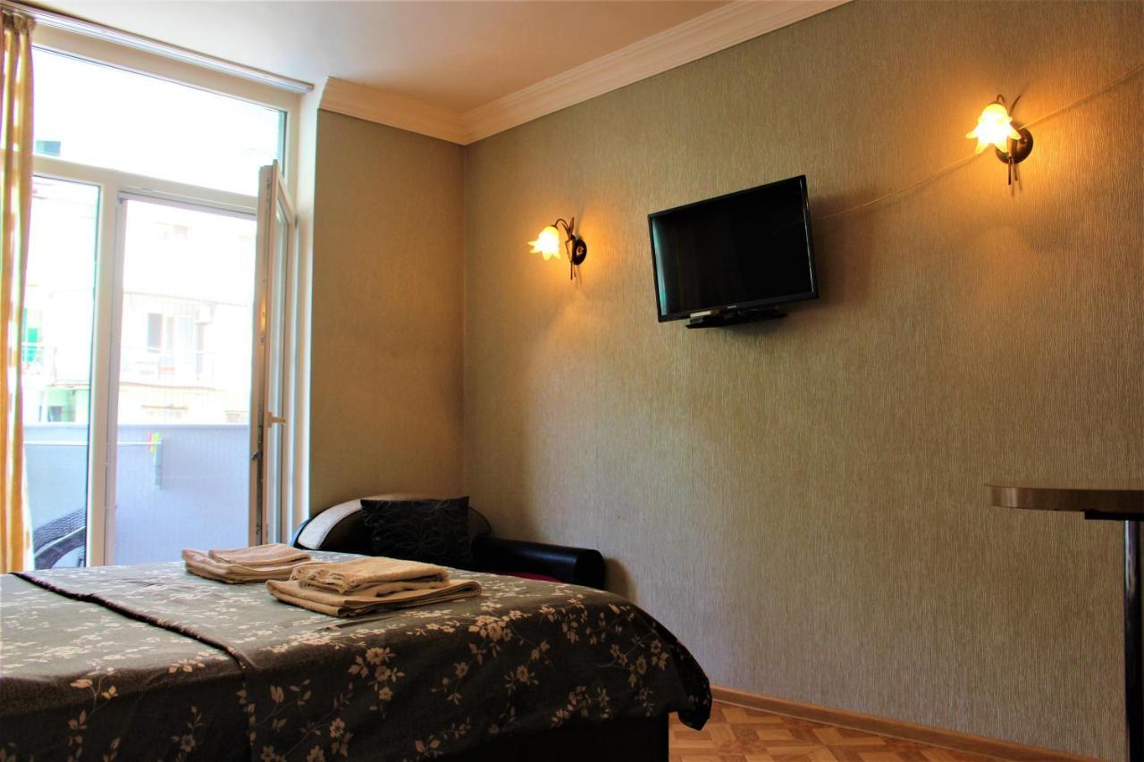 Orbi Lux Apartment บาทูมิ ภายนอก รูปภาพ